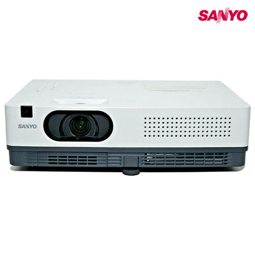 Sanyo PLC-XW200 máy chiếu cũ VNPC