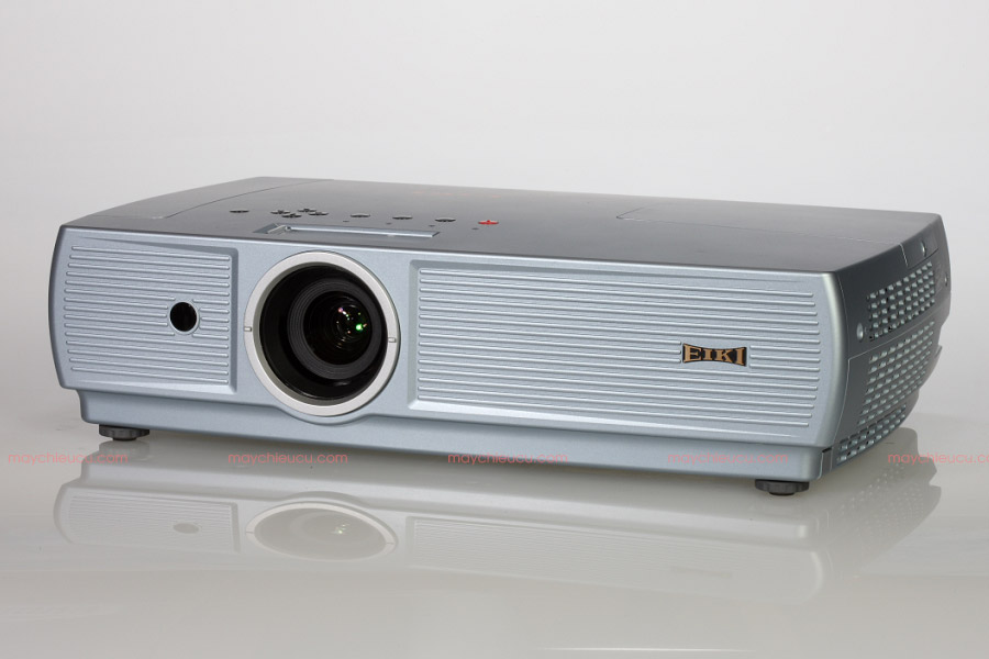 Eiki LC-XS30