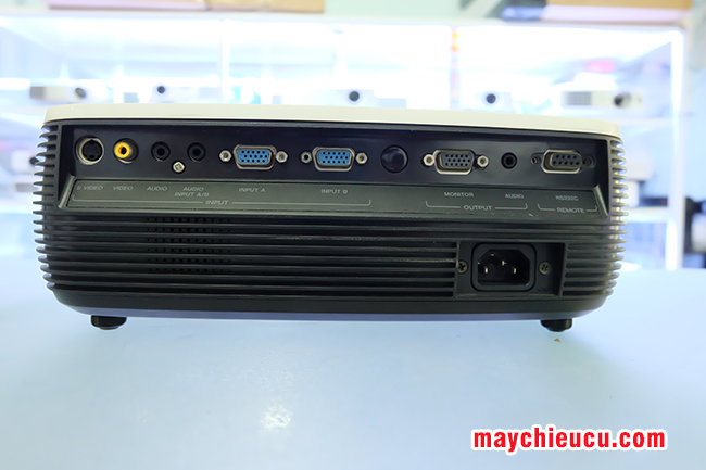 SONY VPL-EX4 projector