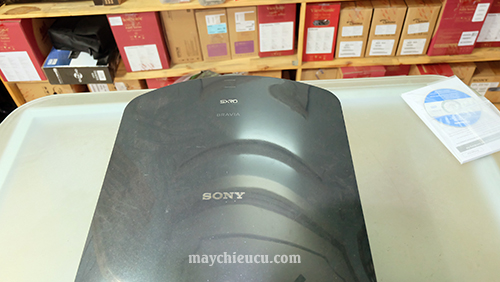 SONY VPL-VW60