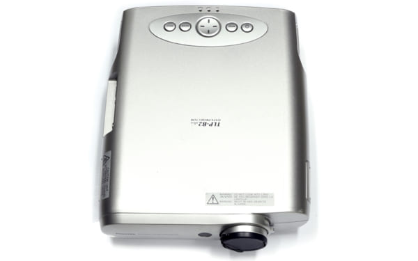 Máy chiếu cũ Toshiba TLP-B2