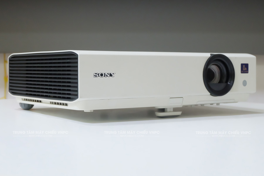Sony VPL-DX102
