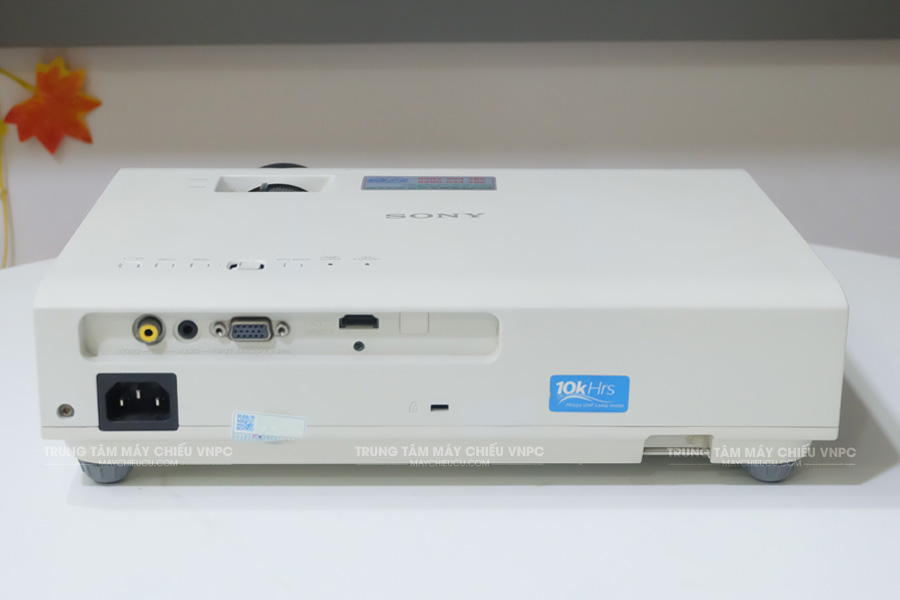 Sony VPL-DX102
