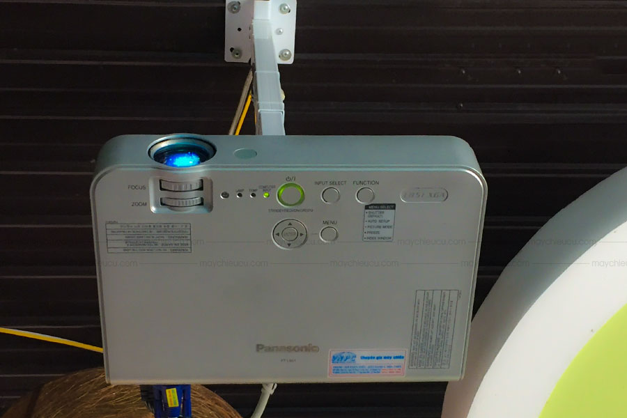 VNPC lắp đặt Panasonic PT-LB51 tại Hà Nội