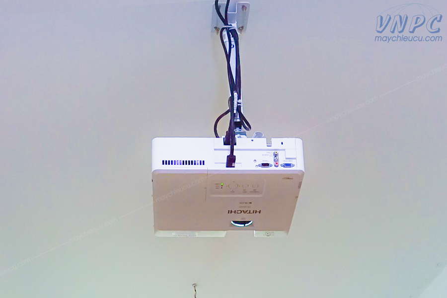 Lắp đặt máy chiếu Hitachi CP-EX303 tại Hà Đông
