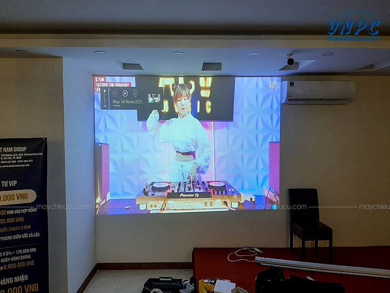 VNPC lắp đặt máy chiếu Sony VPL-EX230