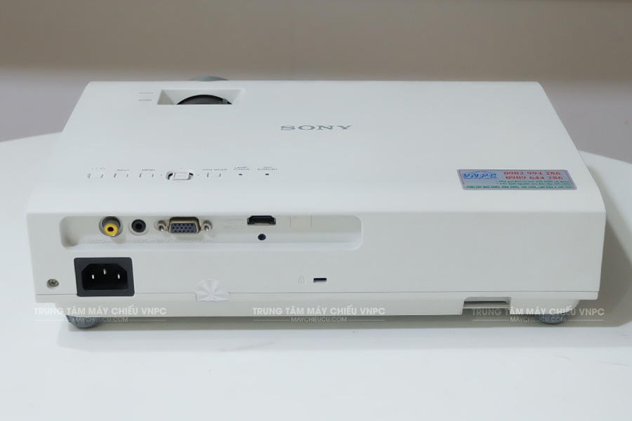 Sony VPL-DX131
