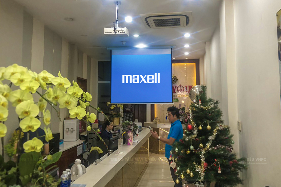 Lắp đặt Maxell MC-EX3551 và Màn chiếu 100"