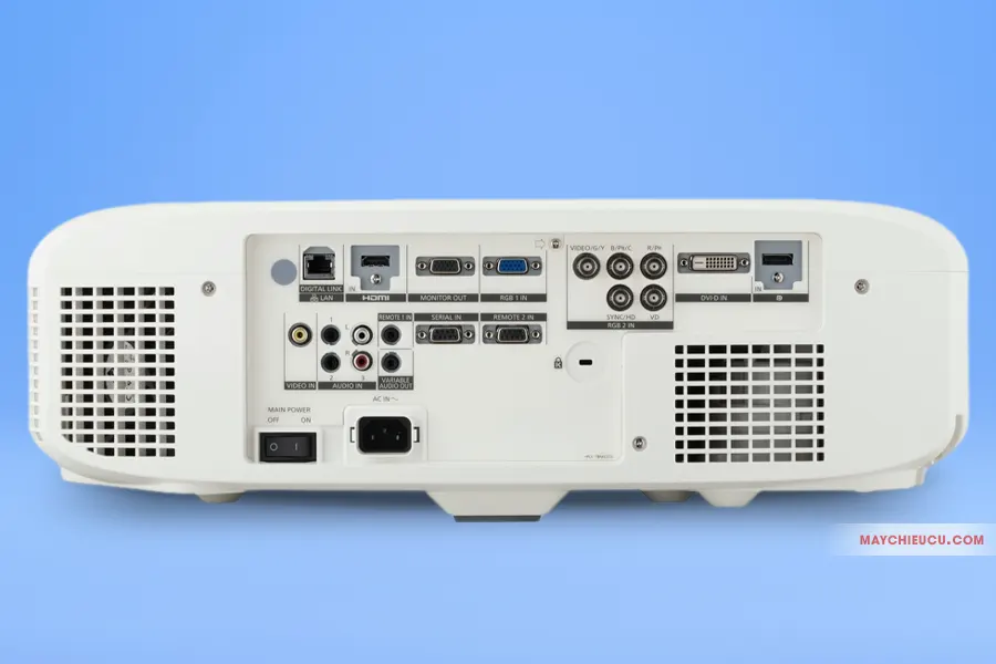 Panasonic PT-EX800Z giao diện kết nối bao gồm cổng HDMI, DVI-D, DisplayPort và đặc biệt là cổng DIGITAL LINK